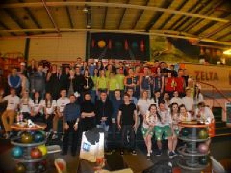 Valsts robežsardzes koledžas starti 6.starpkoledžu boulinga turnīrā