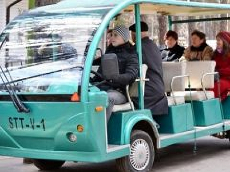 Siguldā aicina darbā elektromobiļu vadītāju – gidu
