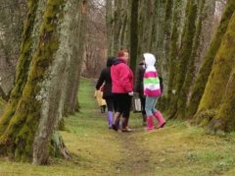 Meža diena Spāres muižā