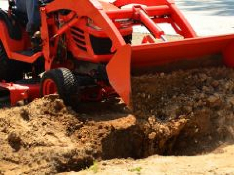 Ādažu novadā būs pieejamas traktortehnikas apskates