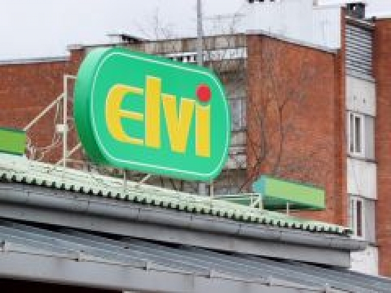 Vangažos durvis ver vēl viens veikals "Elvi"