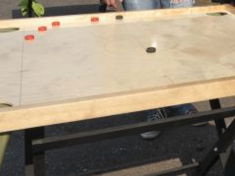 Rēzeknieši piedalās dubultspēļu čempionātā novusā