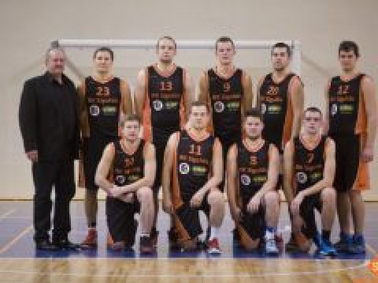 Basketbola klubs "Sigulda" dramatiskā galotnē zaudē Salacgrīvā