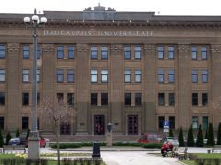 Daugavpils Universitātē notiks vērienīga skolotāju konference