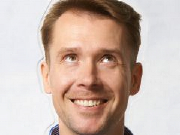 Arstarulsmirus aicina uz "stand-up comedy" izrādi Rēzeknē