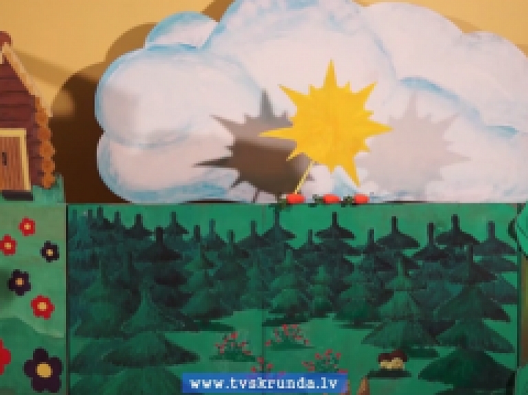 Skrundas TV: Nīkrācnieki iestudē leļļu teātra izrādi