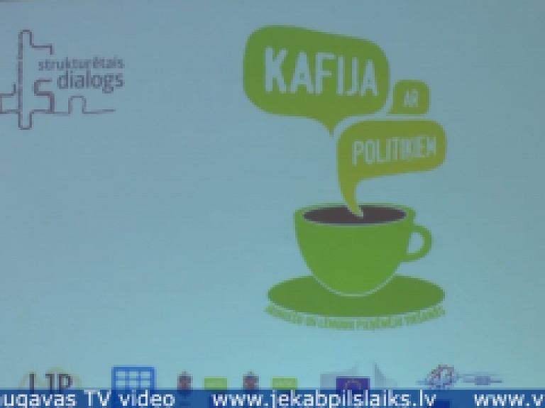 Vidusdaugavas TV: Līvānos diskusijā "Kafija ar politiķiem" aktualizēta ideja veidot Līvānu jauniešu domi