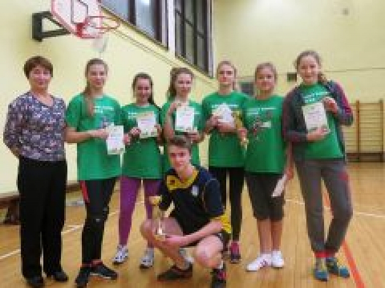 Rēzeknē turpinās skolēnu sacensības dažādos sporta veidos