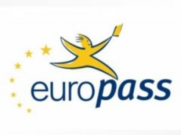 Valmieras Valsts ģimnāzijā jauniešus iepazīstinās ar Europass dokumentiem