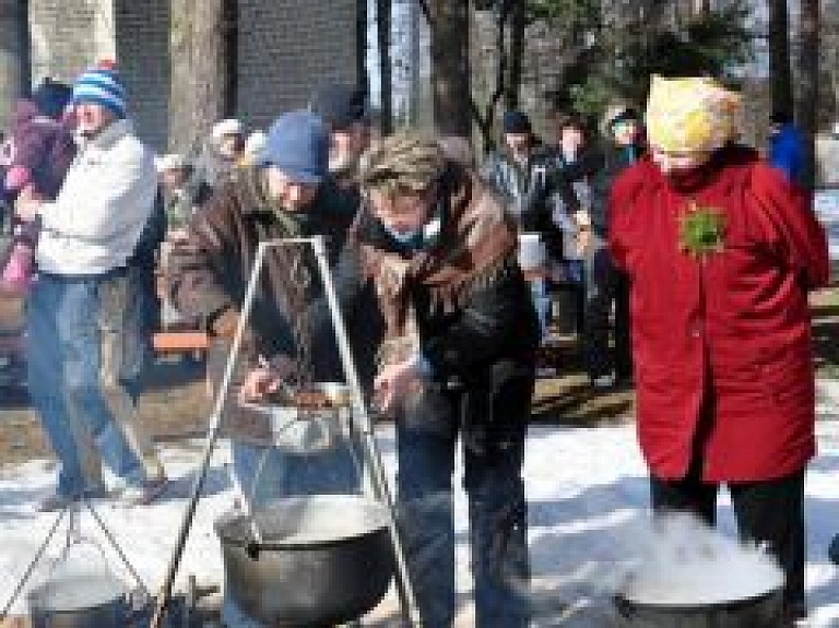 Kalngalē norisināsies "Puteņu balle"