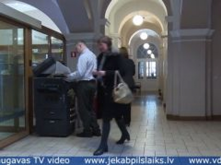 Vidusdaugavas TV: Jēkabpils pilsētas domē pēdējo sešu gadu laikā darbinieku skaits palielinājies par 17 amata vienībām