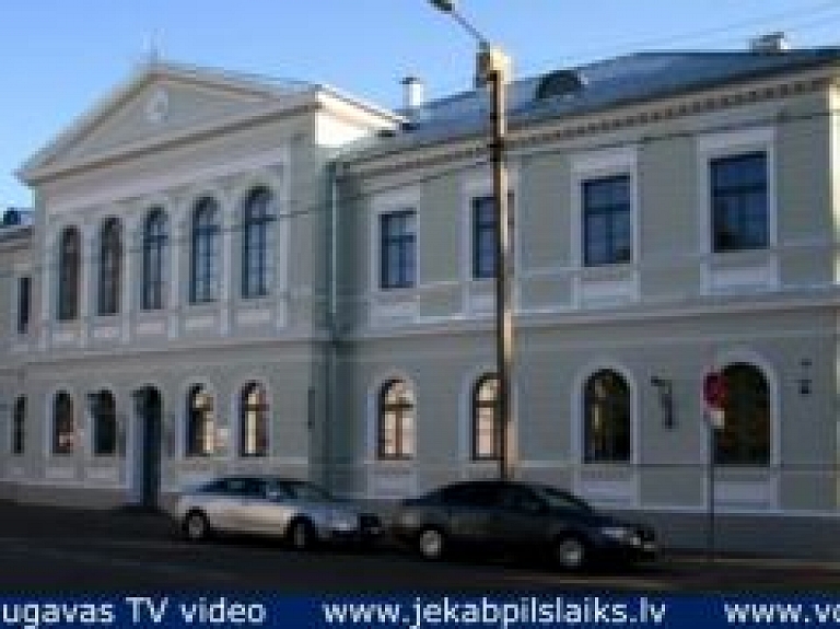 Vidusdaugavas TV: "Daugavas racēji" turpina mēģinājumus panākt savu