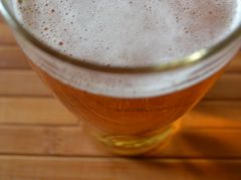 Aicina Saldus alus cienītājus noteikt jaunu alus garšu