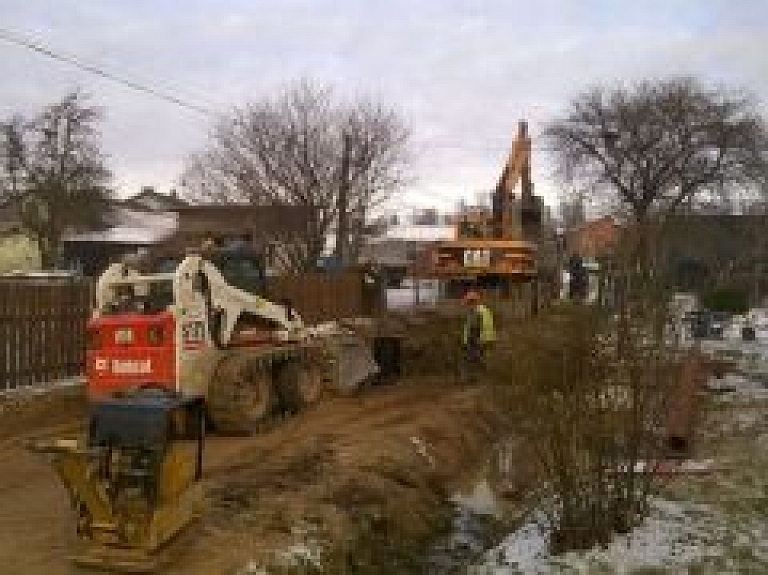 Nākamnedēļ plānots pabeigt pirmās ielas ūdenssaimniecības projektā