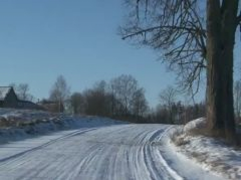 Latgales Reģionālā TV: Arī zemākās klases autoceļi izbraucami