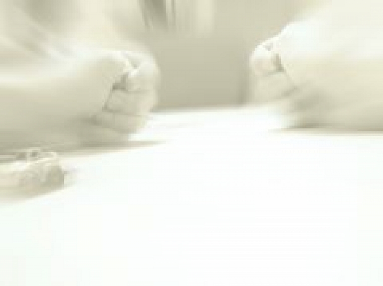 Latgalē zēns guvis rokas apdegumus