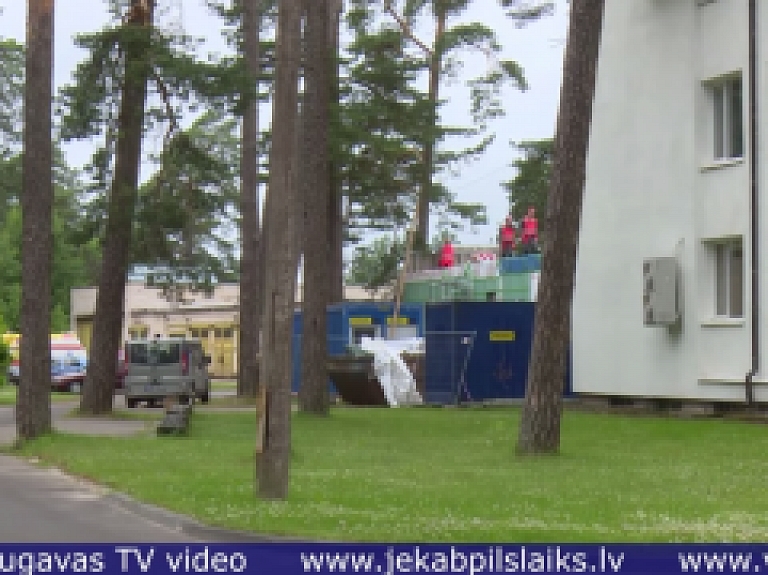 Vidusdaugavas TV: Jēkabpilī top Latvijā pirmā moduļu tipa medicīnas iestāde - magnētiskās rezonanses centrs