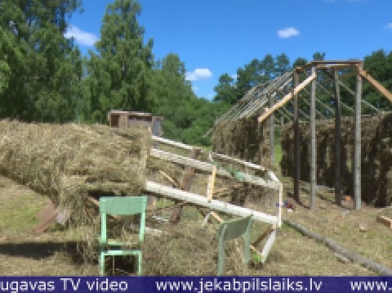 Vidusdaugavas TV: Siena skulptūru plenērs Jēkabpils novada Kaldabruņā