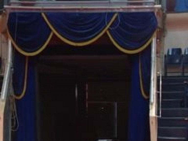 Apšauba cirka ēkas drošumu