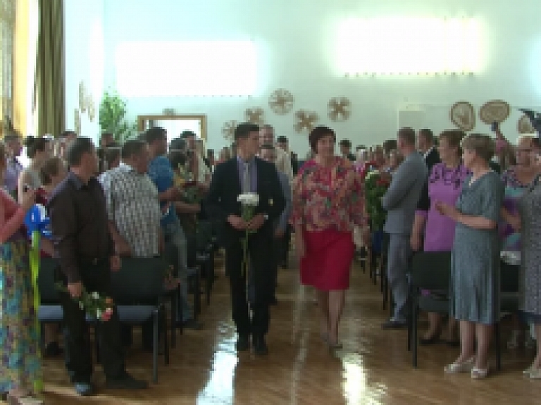 Latgales Reģionālā TV: Malnavas koledžu absolvē topošie un esošie lauksaimnieki