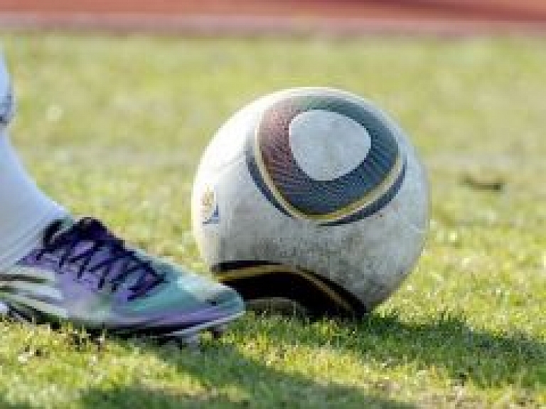 Valkā trenēsies futbolisti no Ibillinas