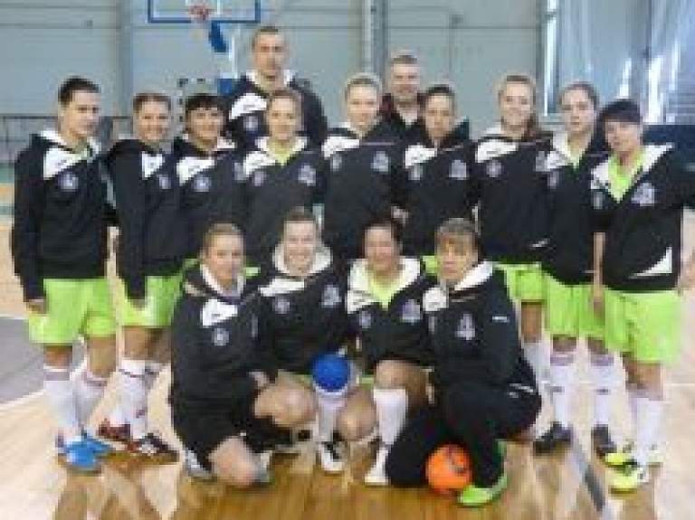 VRS futbolistes izcīna godalgas Latvijas Ziemas čempionātā