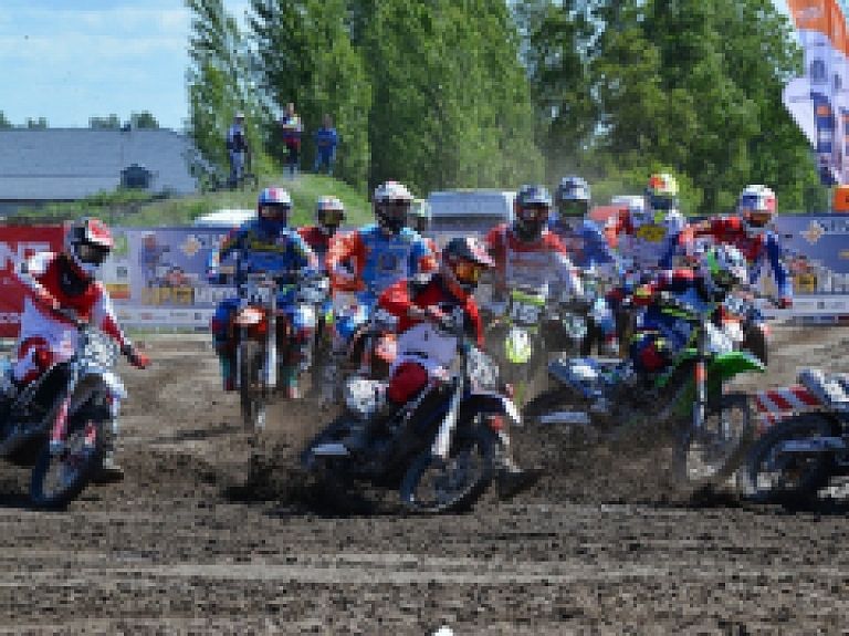 "Ventbunkers balvu 2015" izcīna Prit Ratsep un Karel Kutsar