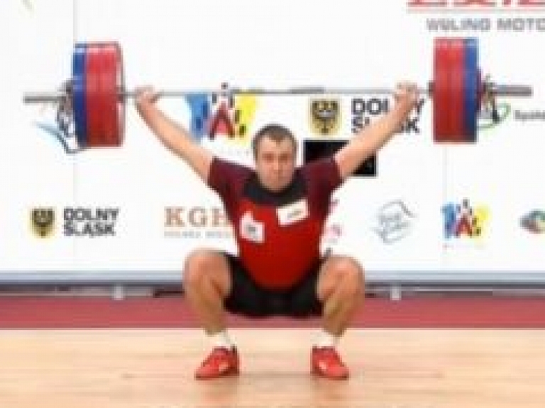 Plēsnieks izcīna 5.vietu pasaules čempionātā svarcelšanā