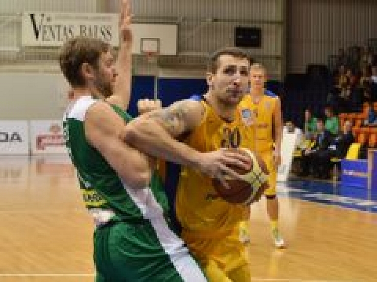 BK "Ventspils" gūst pārliecinošu uzvaru pār valmieriešiem