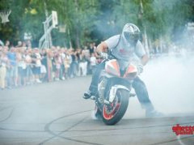 Ghetto Games sola iespaidīgu šovu