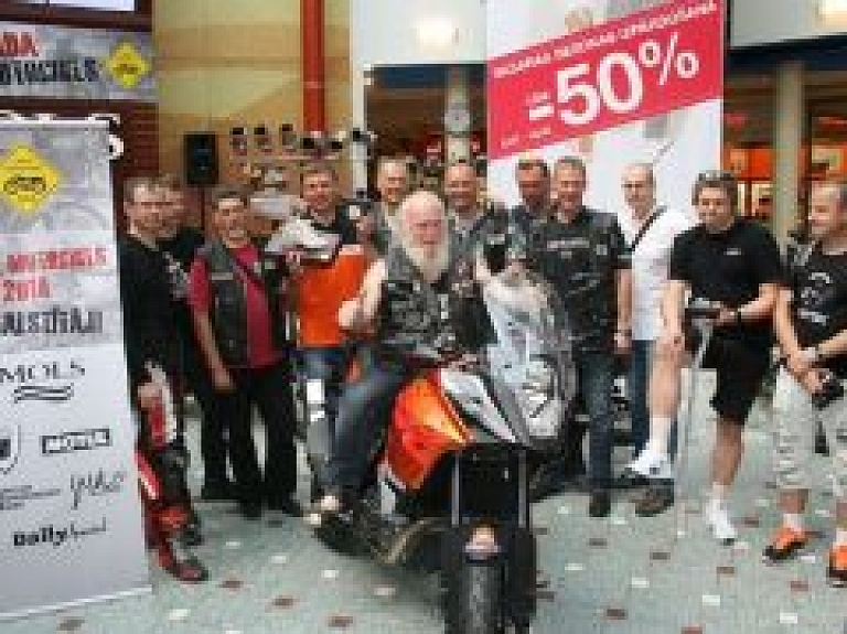 Tiks apbalvoti "Latvijas Gada Motocikls 2015" laureāti