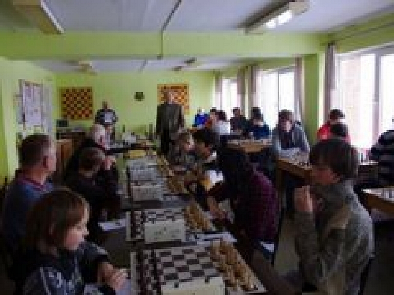 Rēzeknieši piedalās Jēkabpils atklātajā šaha čempionātā