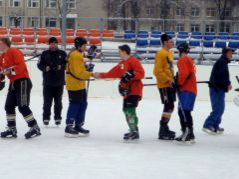 Rēzeknes novada kauss hokejā aizceļo uz Ludzas novadu