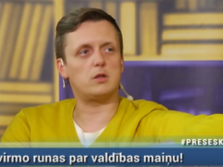 RīgaTV 24: Jaunups: Straujuma ir fantastiski vāja premjerministre