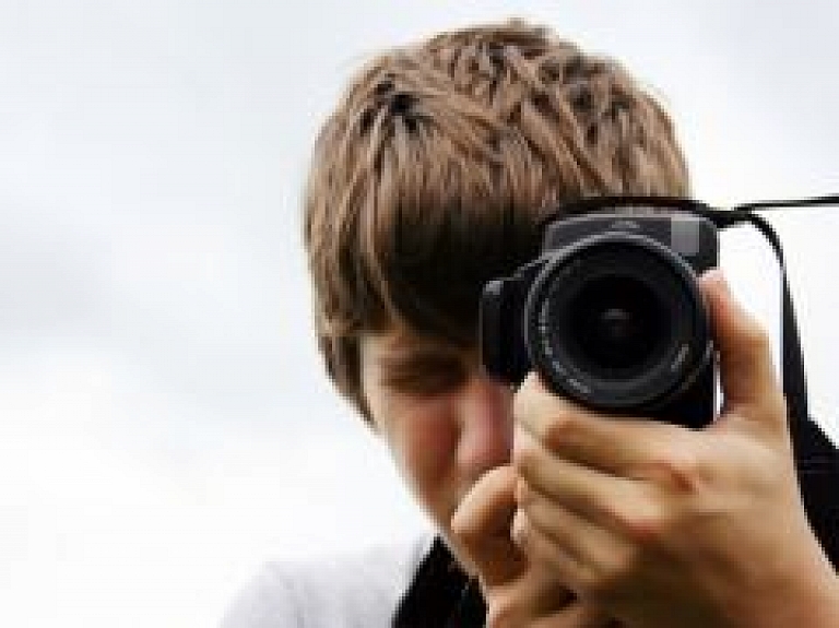 Valcēniešus aicina piedalīties fotokonkursā
