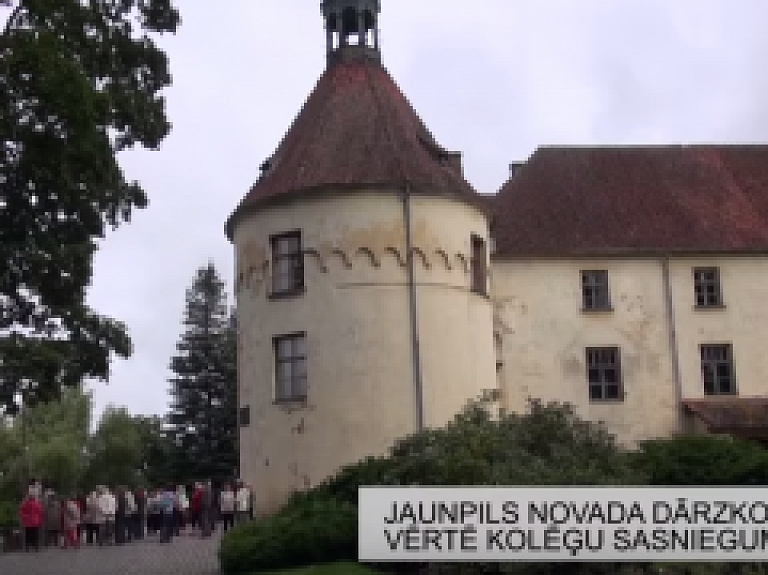 Latgales Reģionālā TV: Jaunpils novada dārzkopji vērtē kolēģu sasniegumus