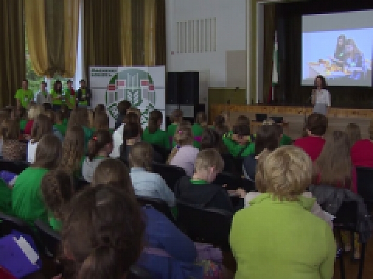 Latgales Reģionālā TV: Mazpulku nometnes atklāšana Malnavā