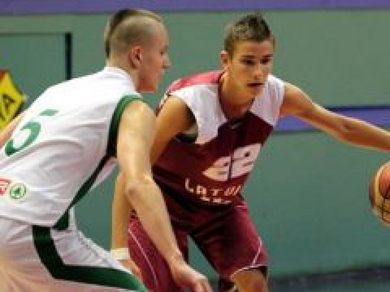 Latvijas U-16 izlase basketbolā  turpina gatavoties Ventspilī