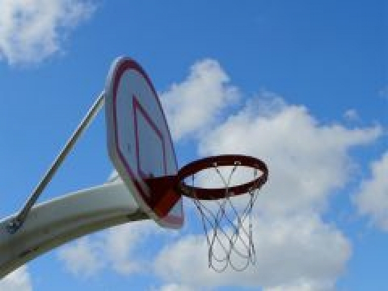 Latvijas 3.Olimpiādē spēlēs abas Ventspils basketbola komandas