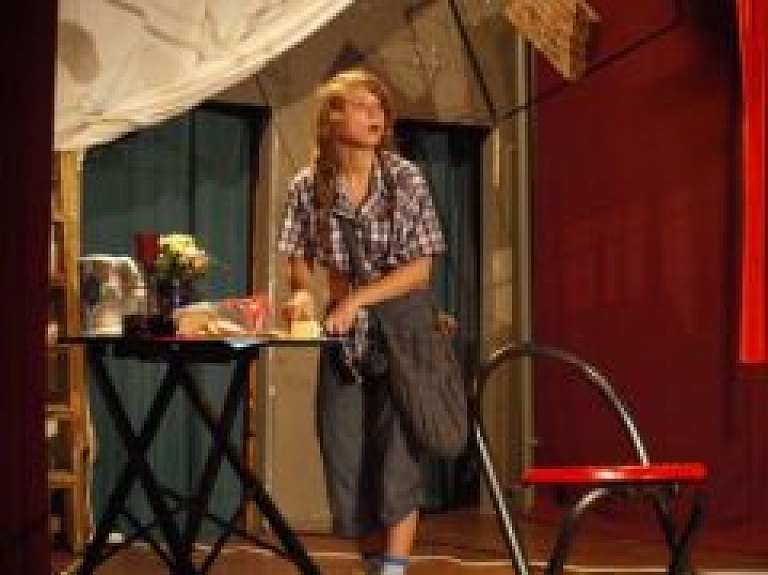 Rēzeknes Augstskolā notiks teātra izrāde un radošā akcija (galerija)