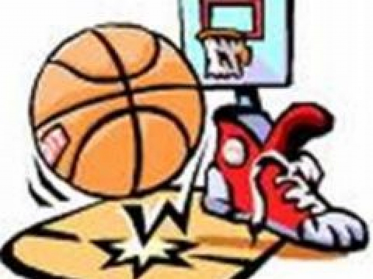 Rēzeknes basketbolistes izcīna uzvaru Jelgavā