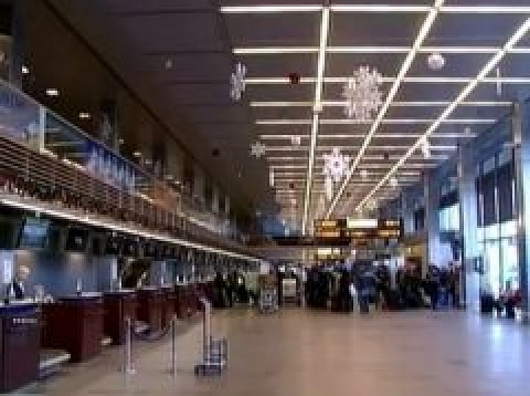 Nākamgad drošības nodeva būs jāmaksā 1,5 miljoniem lidostas "Rīga" pasažieru (video)