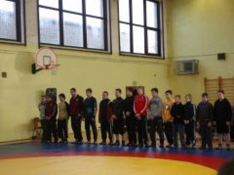 Rēzeknē aizvadīts turnīrs grieķu-romiešu cīņā