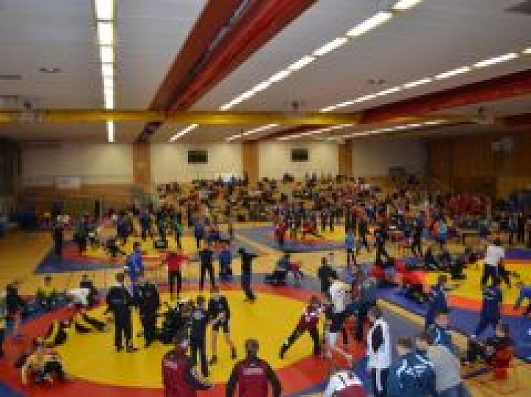 Labākie Rēzeknes BJSS audzēkņi piedalās Starptautiskā turnīrā grieķu-romiešu cīņā