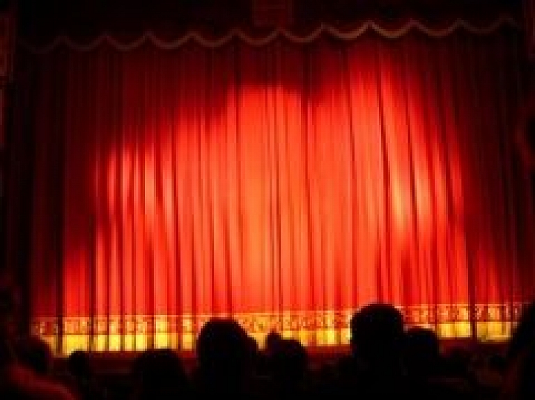 Augusta sākumā Ventspilī būs skatāms Pētera Čaikovska operas "Jevgēņijs Oņegins" iestudējums
