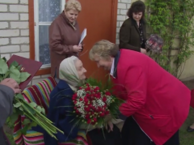 Latgales Reģionālā TV: Maltas vecākai iedzīvotajai Valentīnai Čipānei - 100