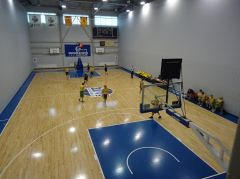 Ventspilī noslēgušās Latvijas Sporta veterānu savienības 48.sporta spēļu finālsacensības volejbolā un basketbolā