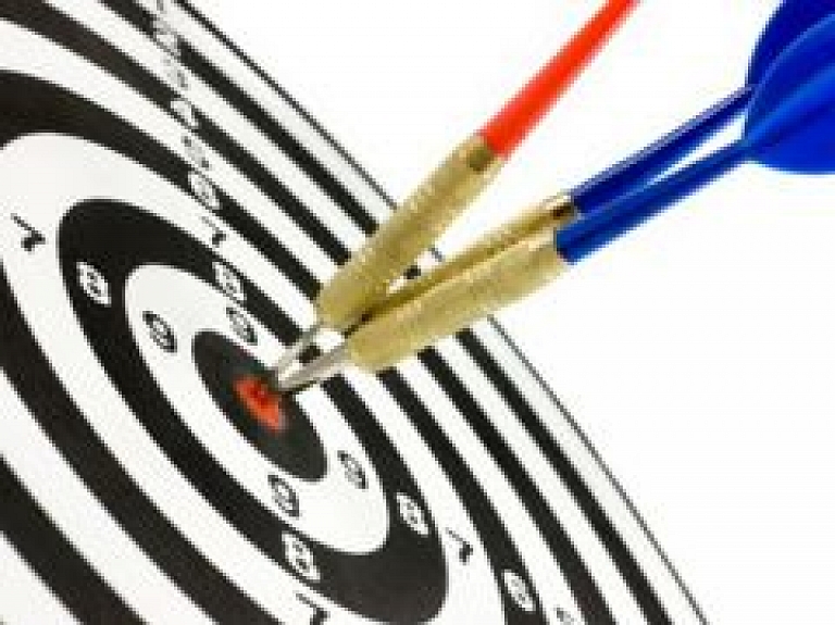 Rēzeknē sacensībās "Ezerzeme Darts III" 11.posmā uzvar Aivars Šutka