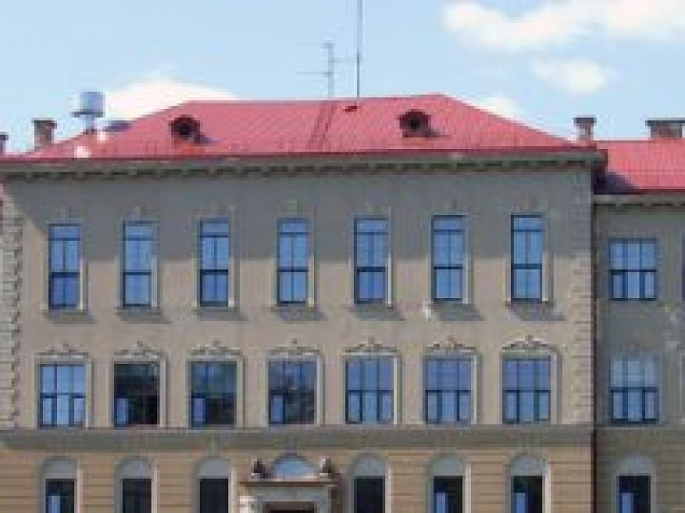 Rīt Valkas ģimnāzijā notiks vingrošanas festivāls
