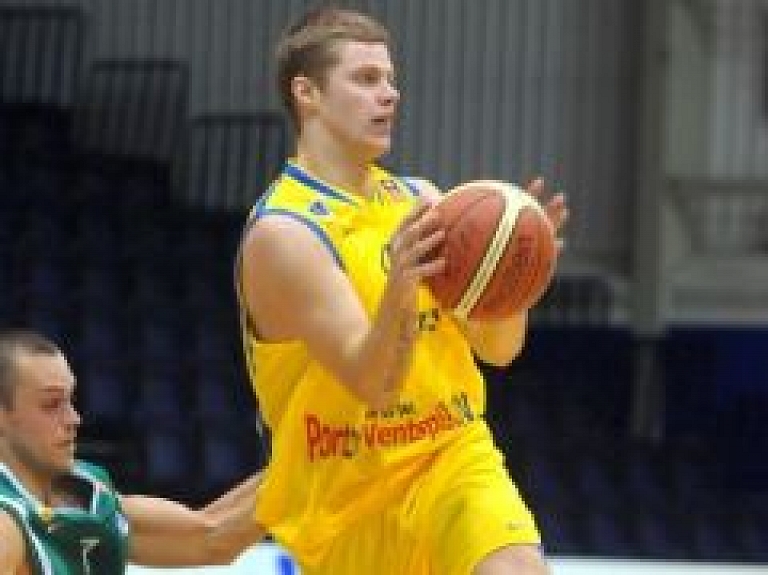 BK "Ventspils" sportisti Bankevics un Strēlnieks jaunākais iekļūst Eiropas vērtīgāko spēlētāju trijniekā